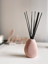 Load image into Gallery viewer, Reed Diffuser in pink ceramic vase