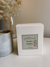 Load image into Gallery viewer, Smells like Tomato Garden - concrete jar candle - LIMITED EDITION
