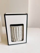 Load image into Gallery viewer, Smells like Tomato Garden - concrete jar candle - LIMITED EDITION
