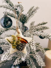 Load image into Gallery viewer, Christmas Ornaments - scented wax
